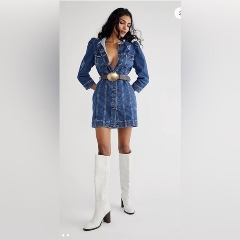 RETROFÊTE Jamie belted distressed denim mini dress